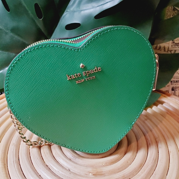 🆕 Mini heart loveshack love crossbody kate spade green bean gold bag small - Picture 5 of 5